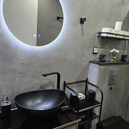 Nina Apartman Hriszí Aktí Haniá